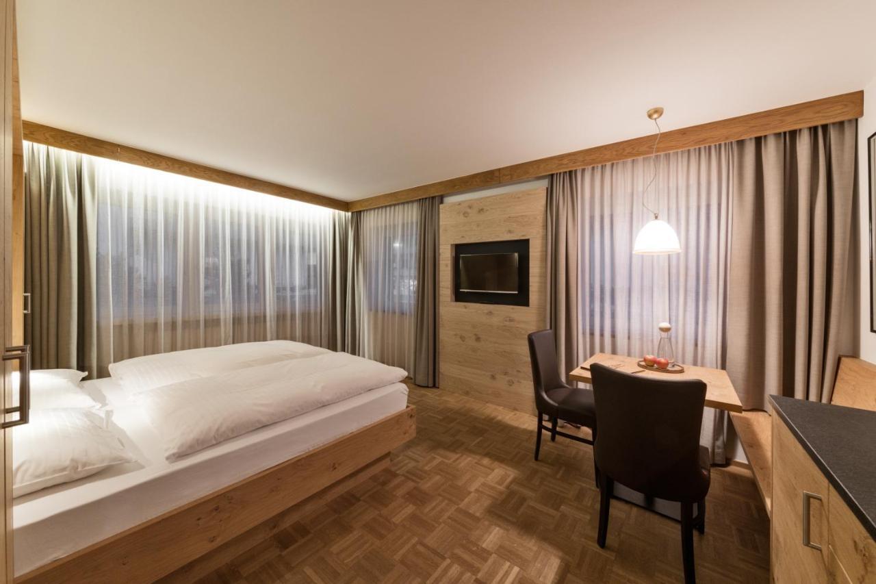 Alma Mountain Residence Dobbiaco Ngoại thất bức ảnh