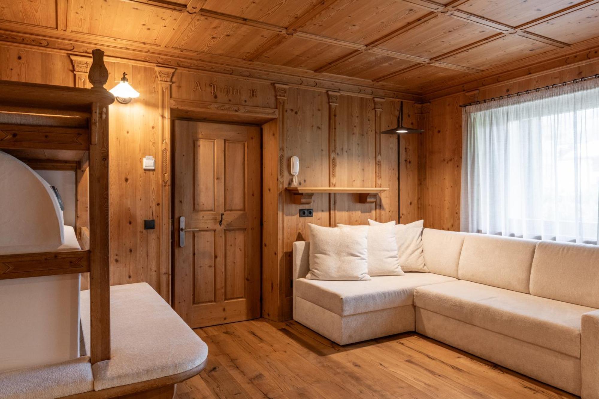 Alma Mountain Residence Dobbiaco Ngoại thất bức ảnh