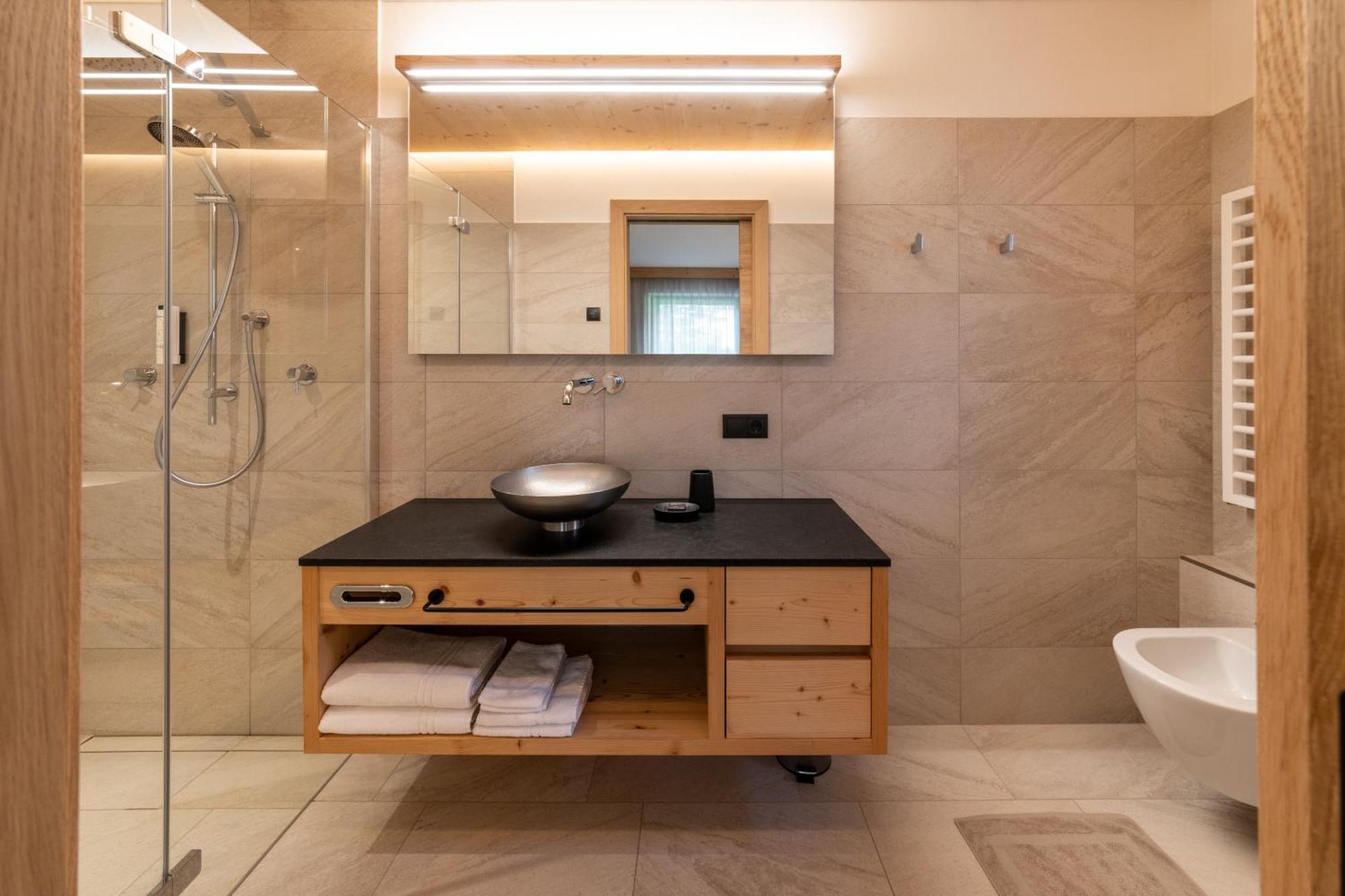 Alma Mountain Residence Dobbiaco Ngoại thất bức ảnh