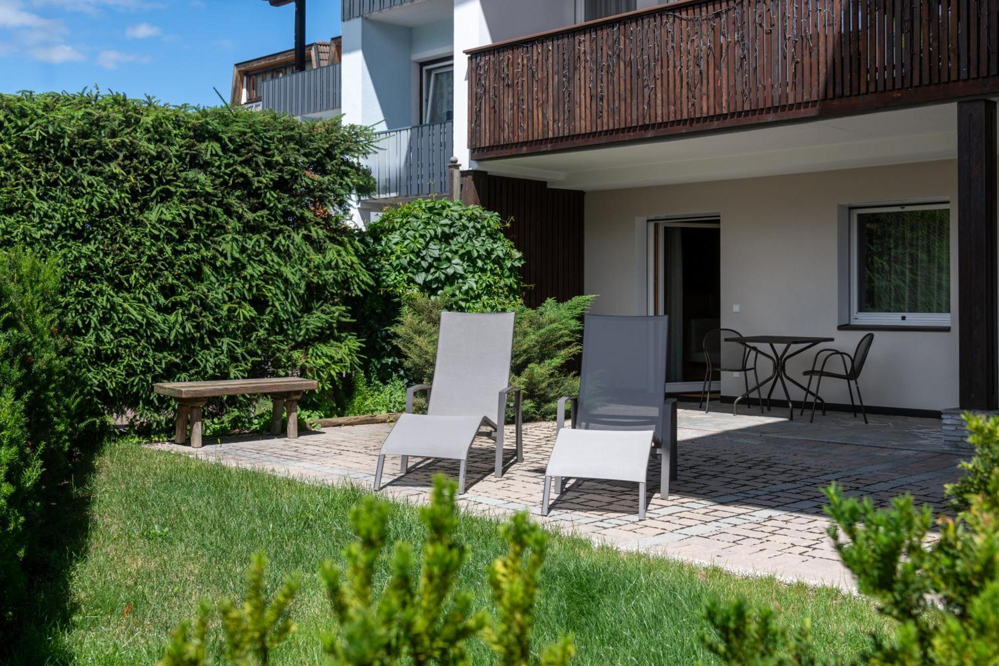 Alma Mountain Residence Dobbiaco Ngoại thất bức ảnh