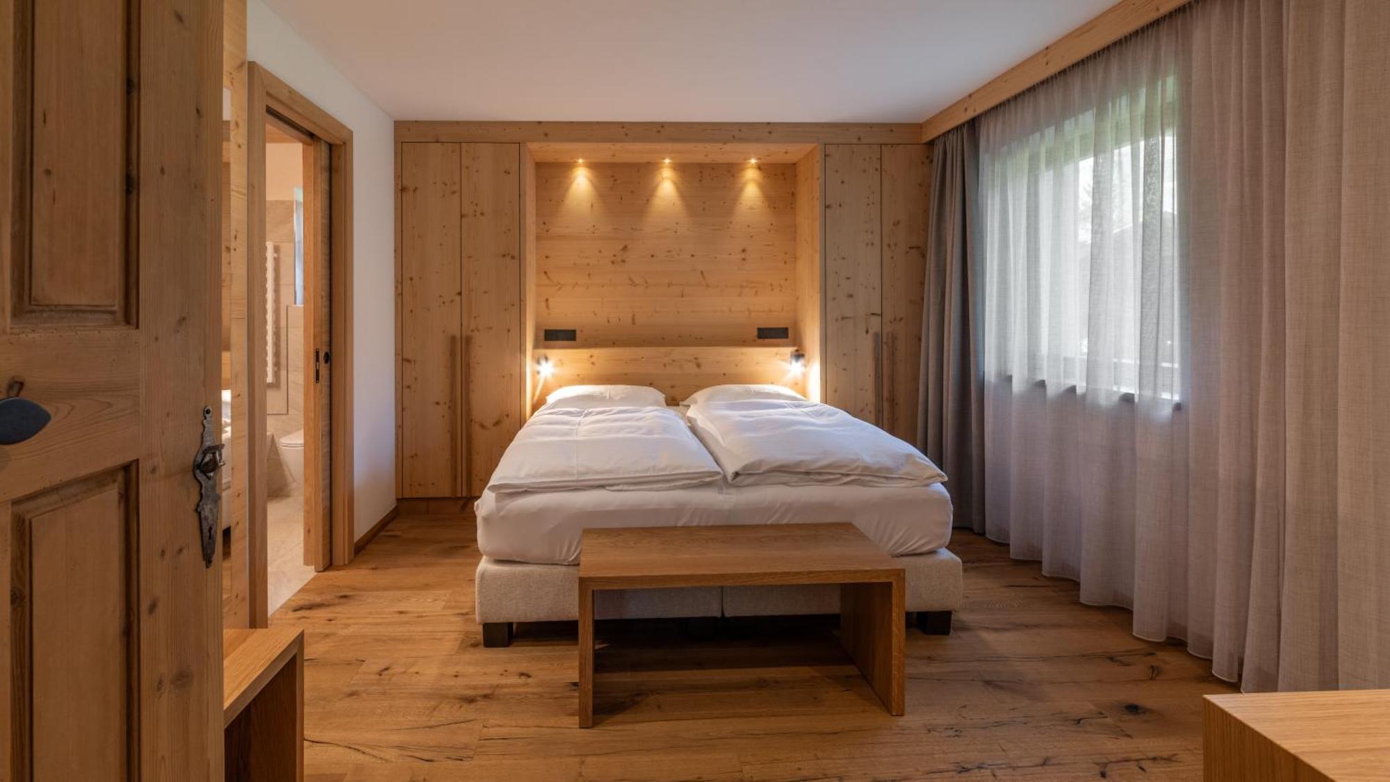 Alma Mountain Residence Dobbiaco Ngoại thất bức ảnh