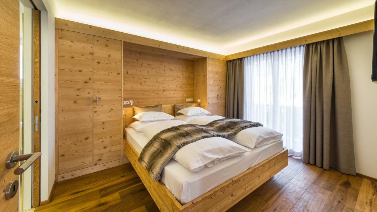 Alma Mountain Residence Dobbiaco Ngoại thất bức ảnh